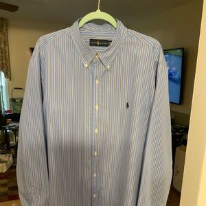 Mans long sleeve dress shirt
